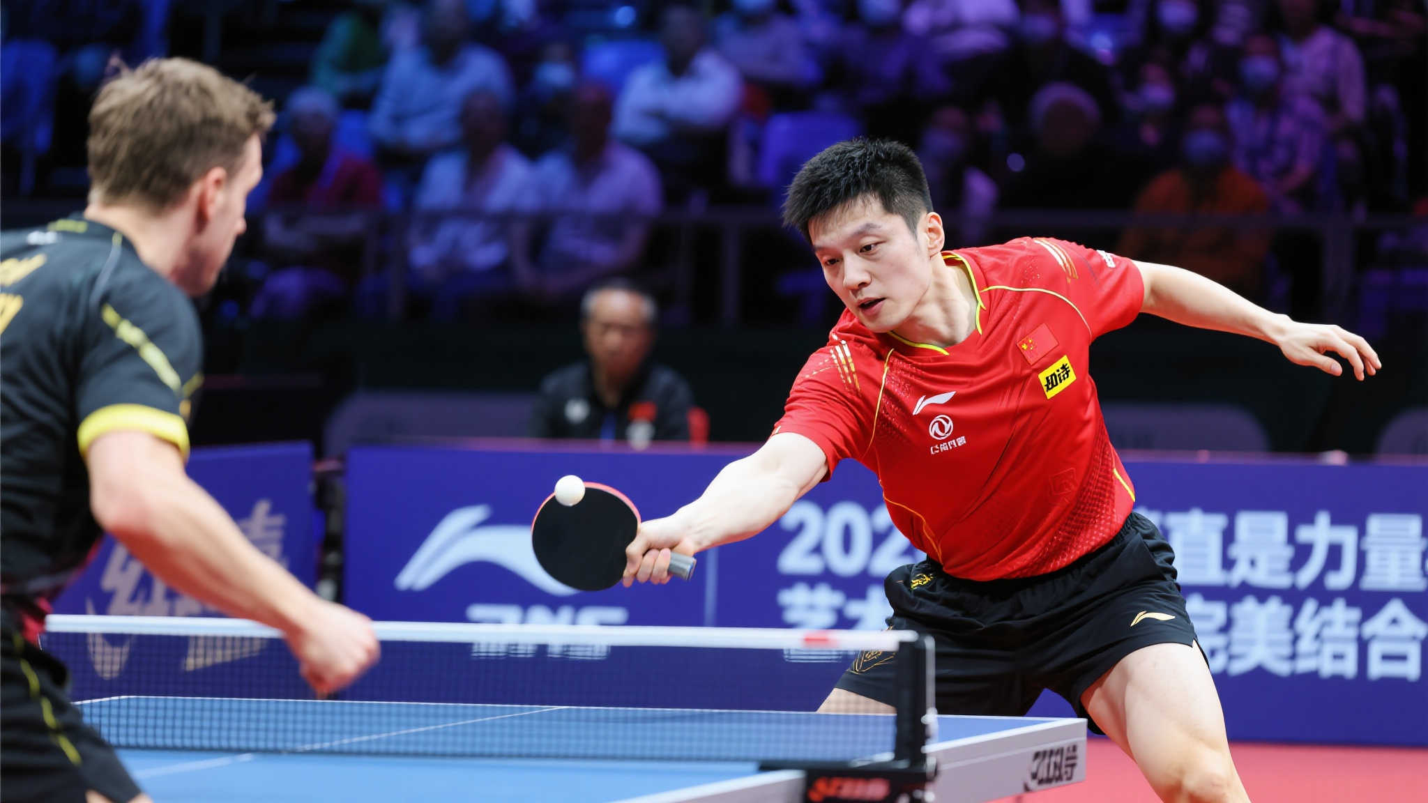 吴敬平盛赞樊振东击球如诗般暴力，对手束手无策